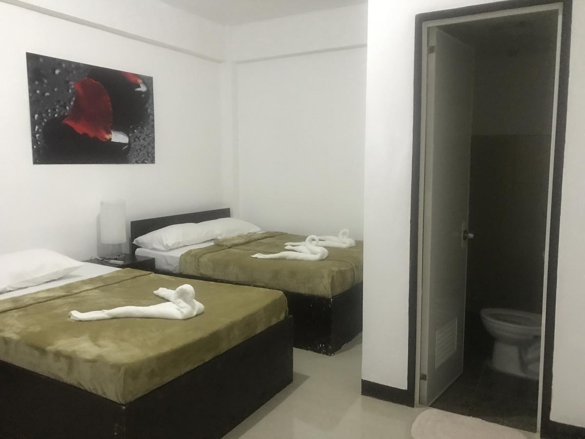 4C'S Tourist Lodge Puerto Princesa Εξωτερικό φωτογραφία
