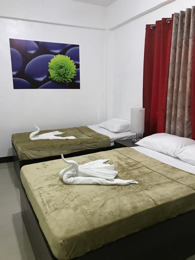 4C'S Tourist Lodge Puerto Princesa Εξωτερικό φωτογραφία