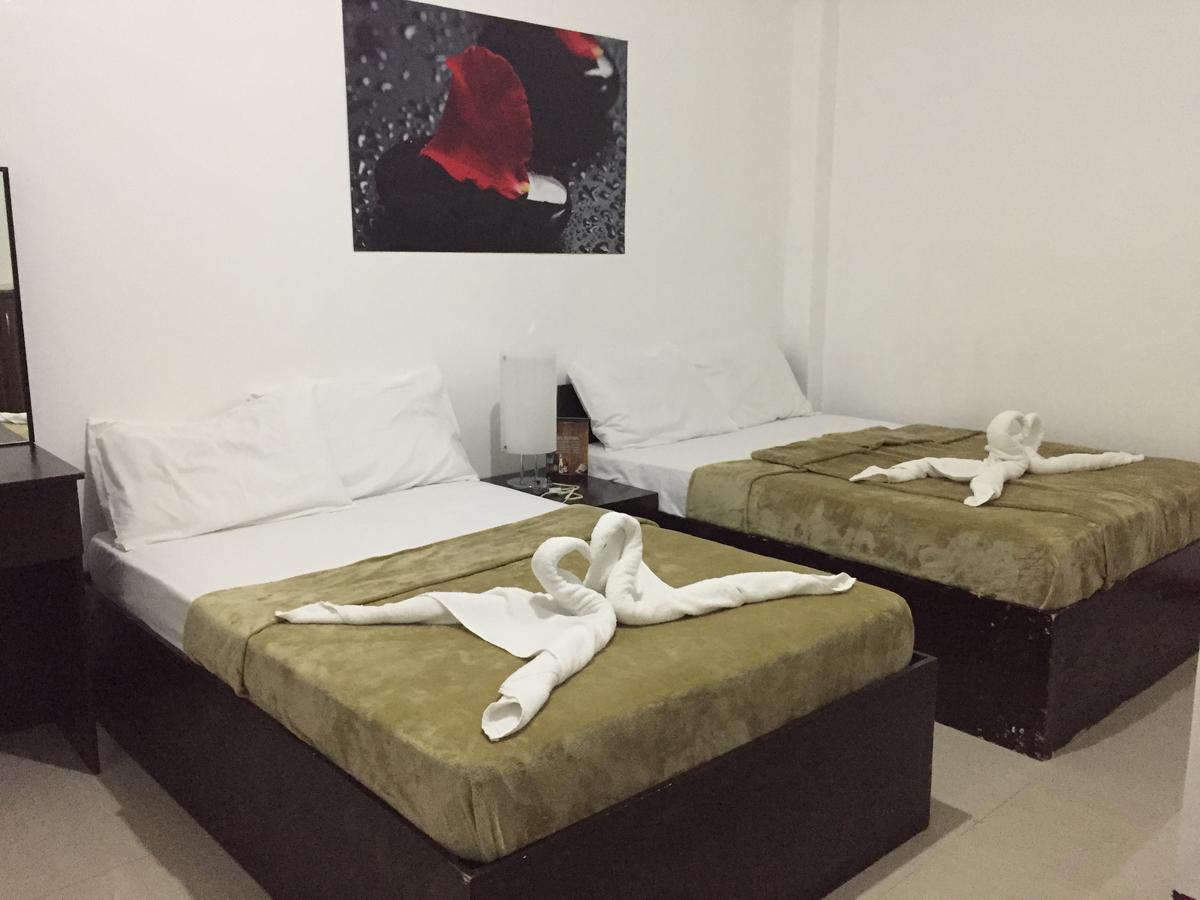 4C'S Tourist Lodge Puerto Princesa Εξωτερικό φωτογραφία