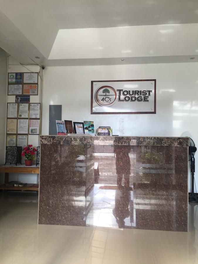 4C'S Tourist Lodge Puerto Princesa Εξωτερικό φωτογραφία